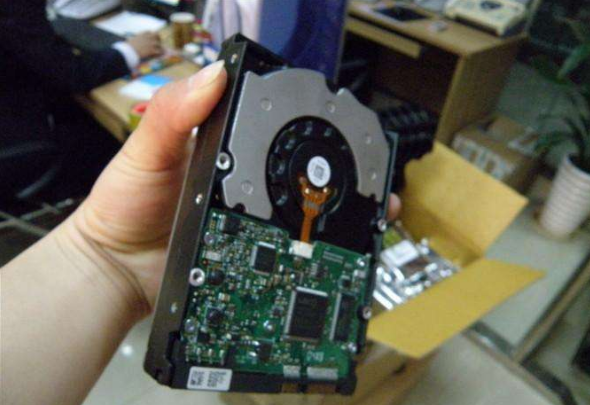 服務(wù)器維護經(jīng)驗談：硬件升級注意事項(圖4)